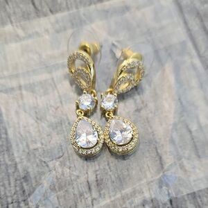 NWOT Gold and Silver Teardrop Earrings